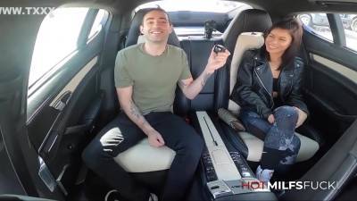 Eva Alvarez - upornia.com