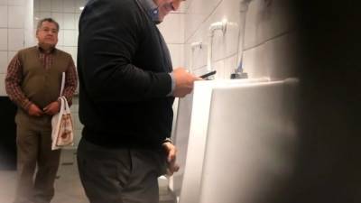 spy guy in bathroom from chile - drtvid.com
