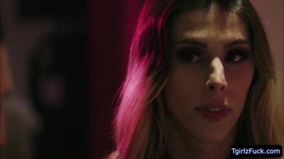 TS Nikki Vicious receives a hard cock up her ts ass - fetishpapa.com