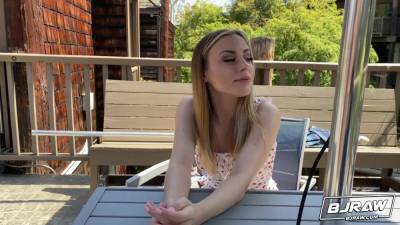 BJRAW Anna Claire Clouds has a party mouth - hotmovs.com