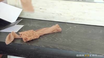 Skylar Snow - Skylar Snow In Haute Couture - upornia.com