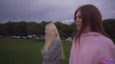 Eti Devochki Hoteli Halyavnh Deneg. Konchil V Anal ( Belleniko) - hclips.com