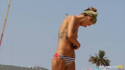 Slender Sirens - BeachJerk - hclips.com