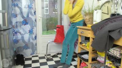 Amateur Prankish Teen Salma Solo Video - hclips.com