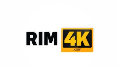 RIM4K. Girl decides to practice rimming and boyfriend - drtvid.com