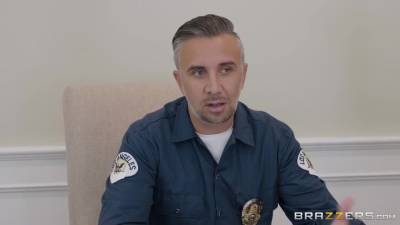 Emma Starr - Pretty Theft - hotmovs.com