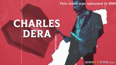 Kendra Spade And Charles Dera In Cumthirsty Vampirella Plays With Inspector Dera - hotmovs.com - Usa