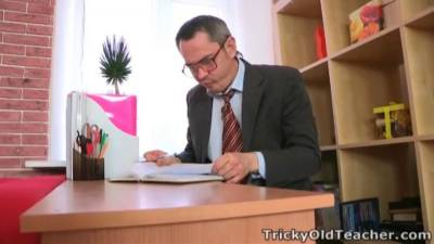 Tricky Old Teacher - This tricky old teacher - sexu.com - Russia