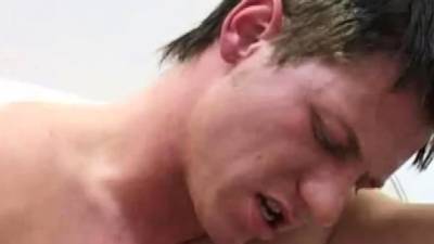 Unsaddled twunk drlling amateurs tight ass - drtvid.com