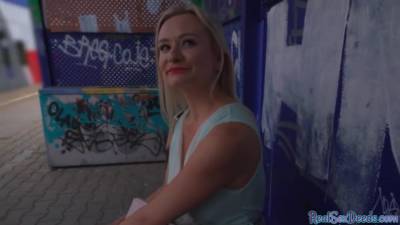 Busty european babe publicly cockrides after blowjob in park - hotmovs.com