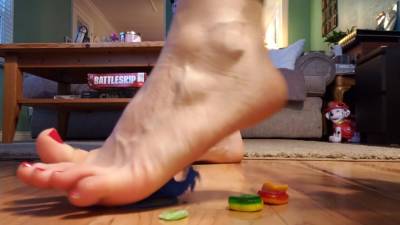 Destroying A Gummy Man With My Bare Foot - hclips.com