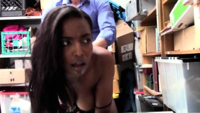 Fat ass black police Aiding And Embedding - drtvid.com