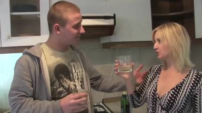 He Was Glad To Lick Her Milf Twat - upornia.com