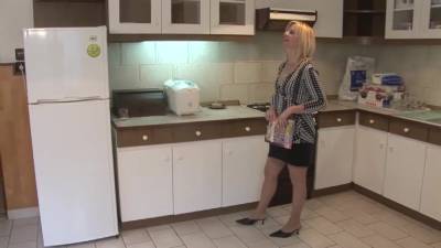 He Was Glad To Lick Her Milf Twat - upornia.com