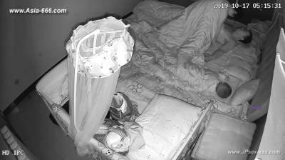 Hackers use the camera to remote monitoring of a lover's home ***_2 - hclips.com