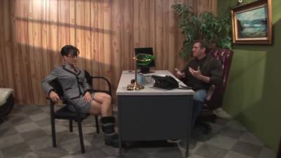 Buxom Cougar Lisa Ann Hot Porn Video - hotmovs.com