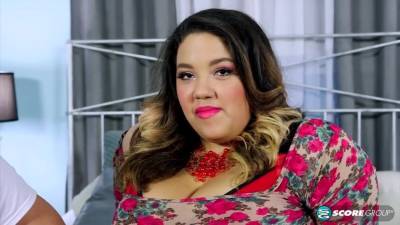 Sexy Chunky Lady Chevy Cobain Hot Porn Video - upornia.com