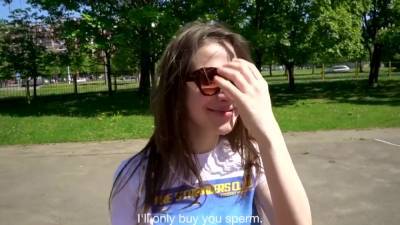 Spread The Basketball Player To Blowing - hclips.com