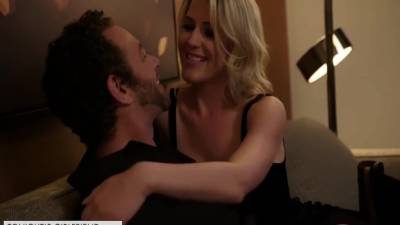 Kit Mercer Fucks Client - hotmovs.com