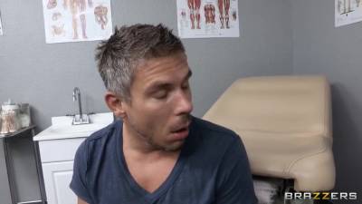 Holly Michaels - Holly Michaels Gets Deep Hard Assfucked - upornia.com