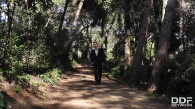 Extrem Geiles Luxusweib Im Freien Vernascht - upornia.com