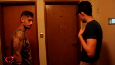 Cuckold Leaves Woman Alone With Brother - hclips.com