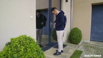 Sofia - Sofia The Bum - Juicy Little Pussy - hclips.com