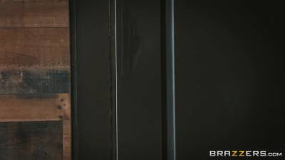 Autumn Falls - Inside-her Trading - hotmovs.com