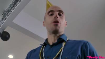 20.12.23 - Jewelz Blu And Vina Sky - hotmovs.com