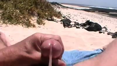 Shooting A Nice Load On The Beach - drtvid.com