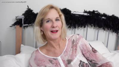 Molly Fucks Apollo - MollyMILF - hclips.com