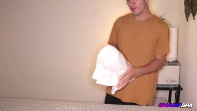 Shady Spa Karla couldnt resist this Dick - hotmovs.com