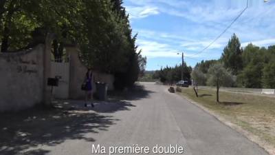 My First Double - La Journee Piscine De Prescilia Vire Au Gang Bang - hotmovs.com - France