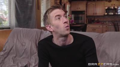 Sidney Alexis In Locked Out - hotmovs.com