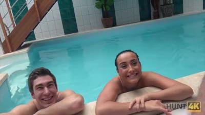 Il Povero Cornuto Dovrebbe Vedere Come Un Ragazzo Ricco Possiede La - upornia.com