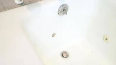 Alex - Jamie teases Alex to have his cock inside her mouth - drtvid.com