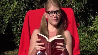 21 04 26 - Hannah Hays Penetration Speculation Bts - hotmovs.com