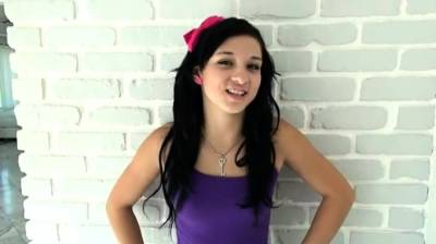 Little Bailey Stripper Pole - drtvid.com