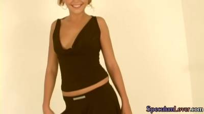 Speculum babe fisting her own tight pussy - hotmovs.com