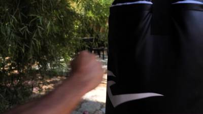 Stepdaughter demands a lot from stepdad - drtvid.com