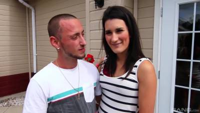 Horny Couples - hotmovs.com