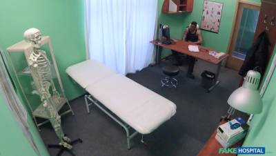 Kinky Nurse Helps Patient Ejaculate - veryfreeporn.com