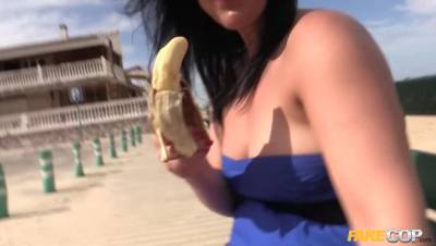 Monty - Anal Sex for New Beach Patrol Cop - veryfreeporn.com