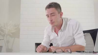 Sweet Cat - Hard at Work - veryfreeporn.com