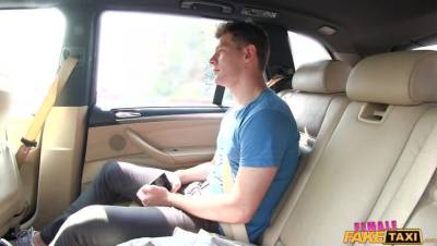 Horny Taxi Driver Loves Cock - veryfreeporn.com