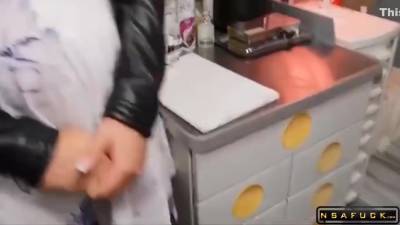 Bodacious German Mom Enjoys A Hoochie-coochie Drilling - hclips.com - Germany