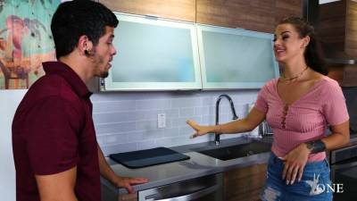 Evelin Stone - myfriendshotgirl - hotmovs.com