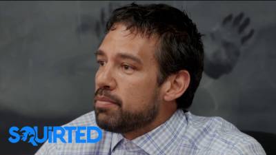 Professor Castle Fucks One Of His Students Ashley Lane On His Desk And Makes Her Squirt - sexu.com