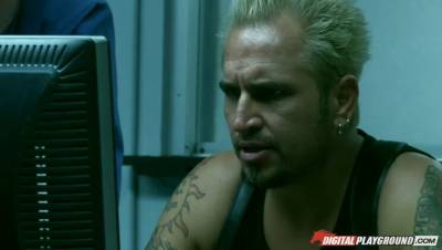 Kortney Kane - The Hunted - City of Angels - Scene 4 - porntry.com