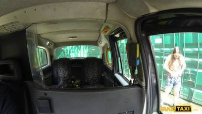 Russian Tourist Trades A Deep Fucking For A Free Taxi Ride - porntry.com - Russia